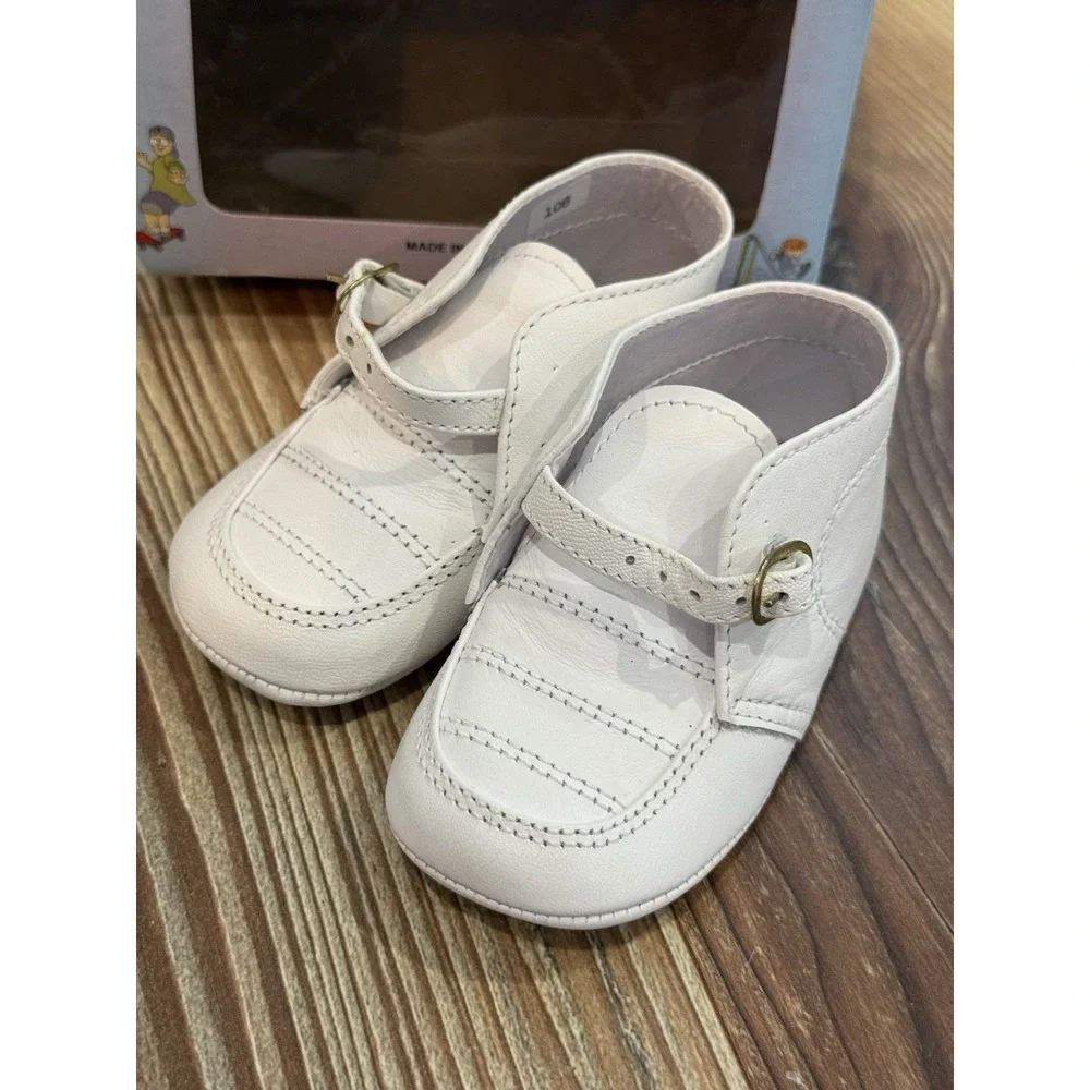 KARELA White Leather Baby Shoes Size 3